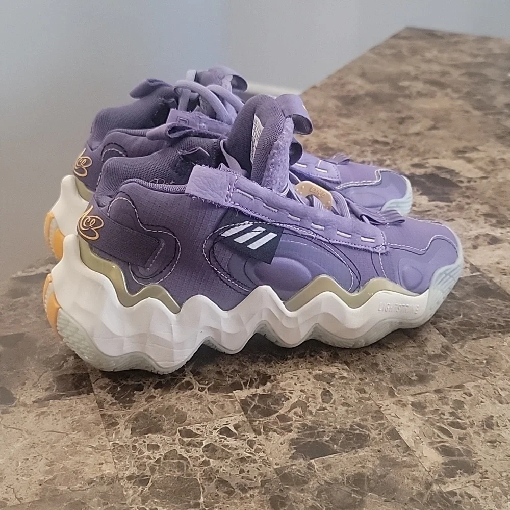 ADIDAS EXHIBIT B CANDACE PARKER Woman's MID BASKETBALL SHOES Size 7.5